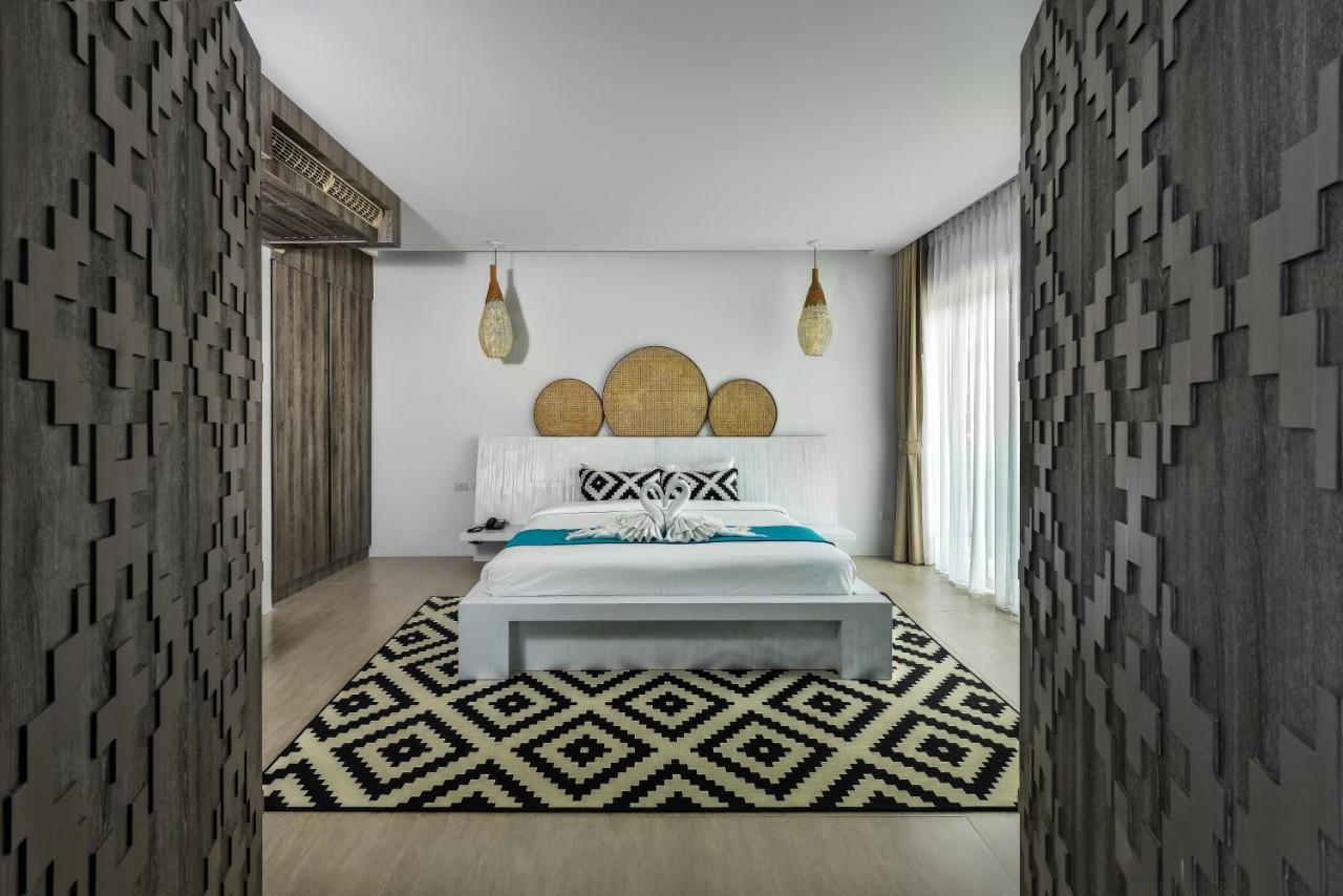 Villa Sonata Phuket Chalong Exteriör bild