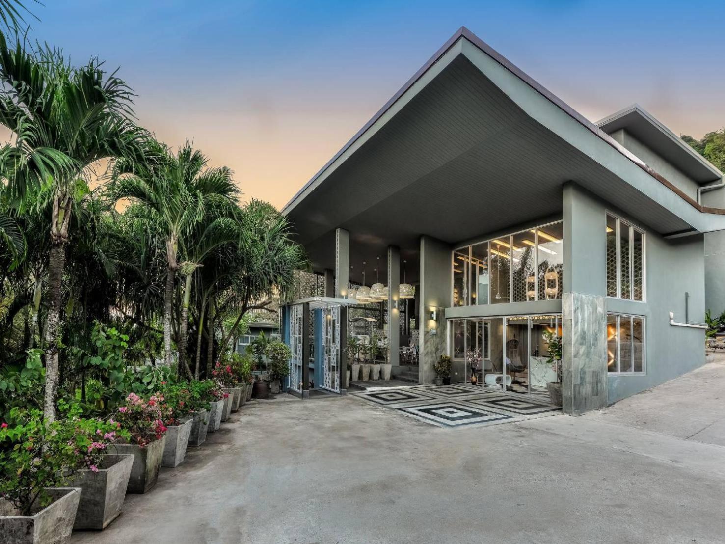 Villa Sonata Phuket Chalong Exteriör bild